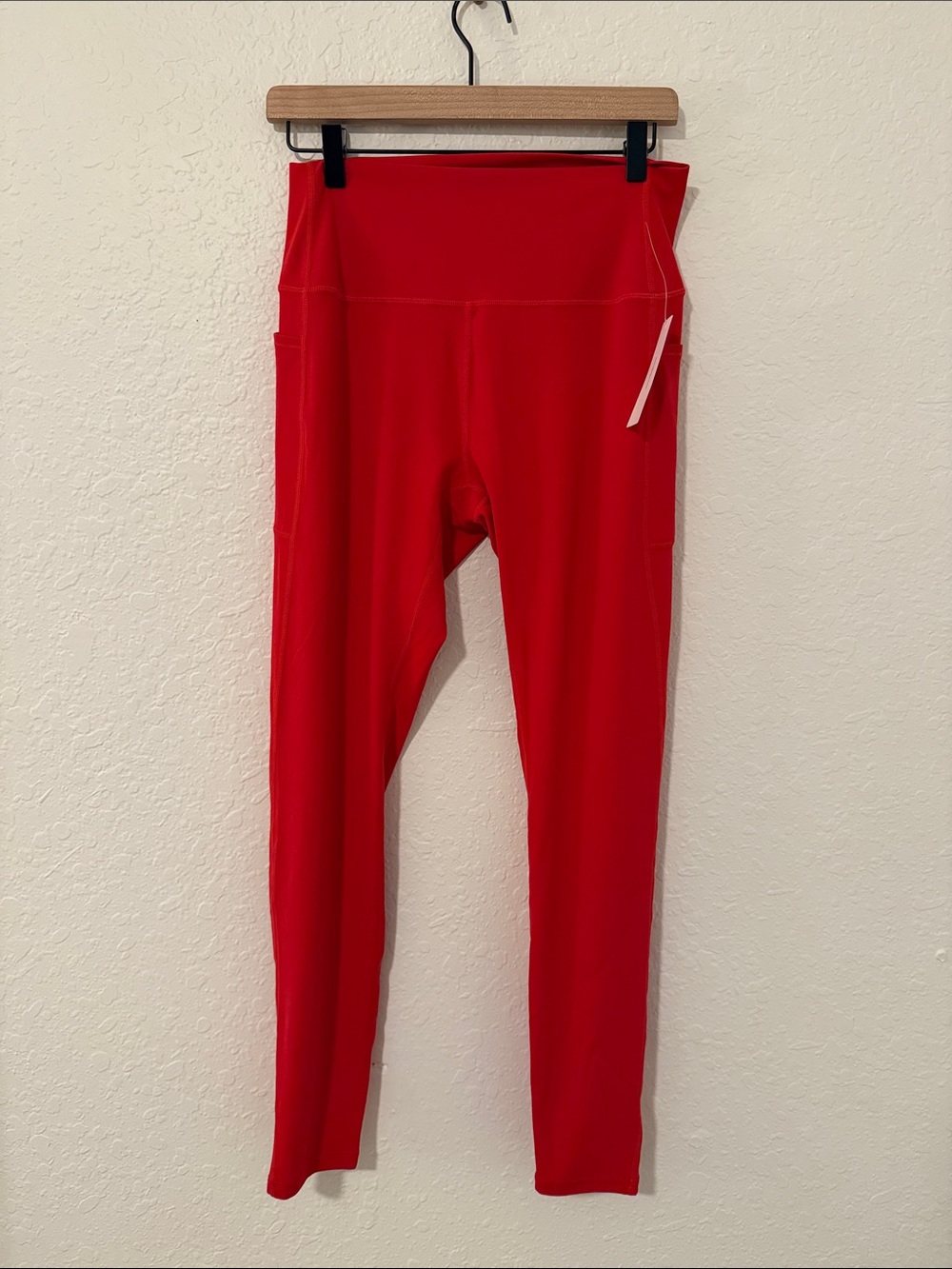 NWT ODODOS Red Active Leggings Size XL